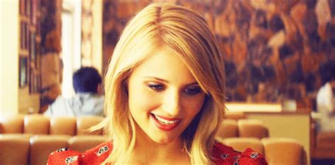 I’m astounded by the number of Dianna Agron GIFs... - Tiny Cartridge ...