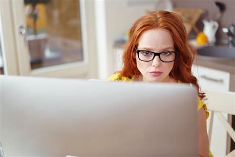 Psychology behind the unfunny consequences of jokes that denigrate