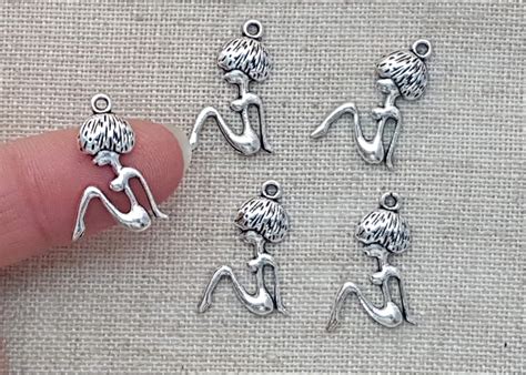 Nude Woman Charms x 5. Woman Charms. Lady Charms. Female Form | Etsy