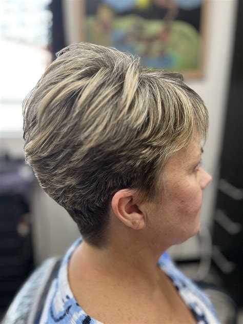 Pin by Kerri Bruce on Moms haircut in 2024 | Layered haircuts short