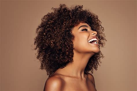 100+ Curly Hair Pictures | Download Free Images on Unsplash