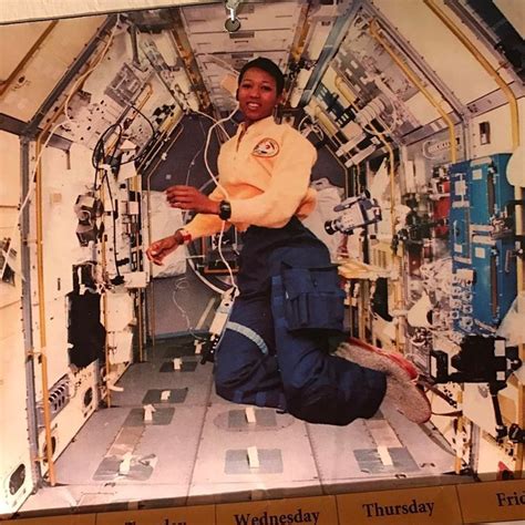 Mae Jemison (1956 - ) - first African American woman astronaut. #womencandoanything # ...