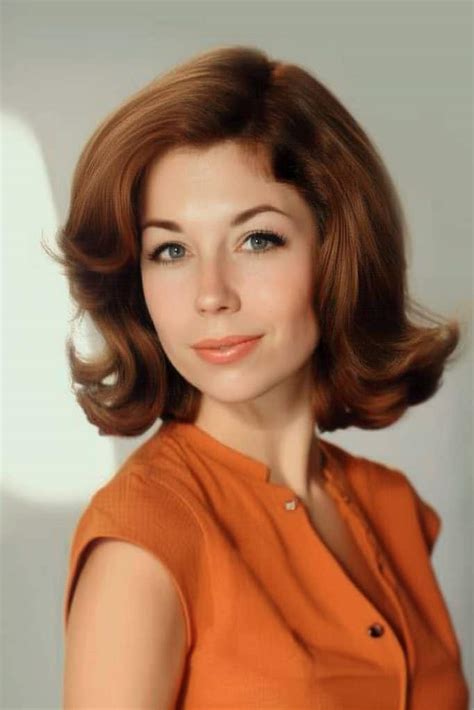 1960s Hairstyles: Recreating the Decade's Most Iconic Looks