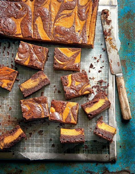 20 Incredible Chocolate Desserts To Make During The Fall