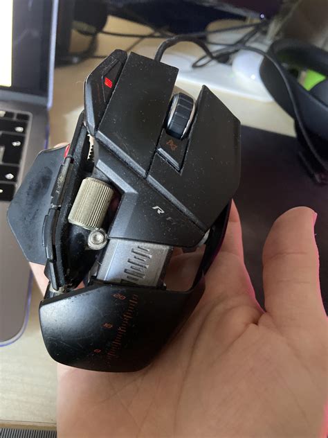 My old rat 7 /// is there any company selling similar mouses? : r ...