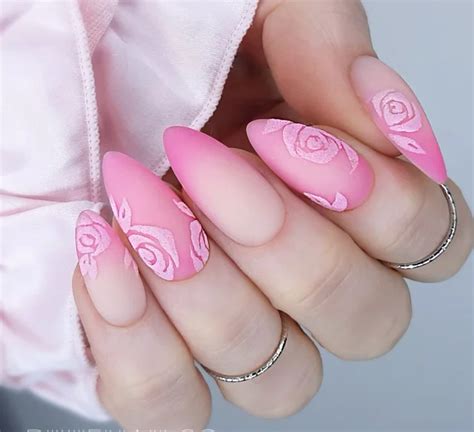 30 Fab Pink Valentine's Day Nails Design to Make Cupid Jealous