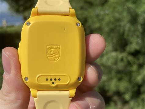 Обзор детских часов Philips W6610: надежная безопасность и внимание к ...