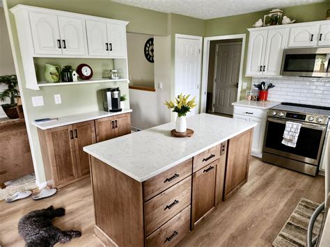 European Wax Center (Lansing)... - European Wax Center