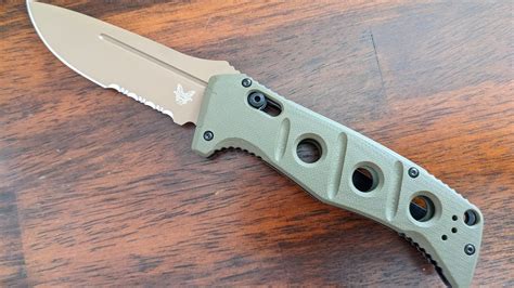 Benchmade Auto Adamas Switchblade review - YouTube