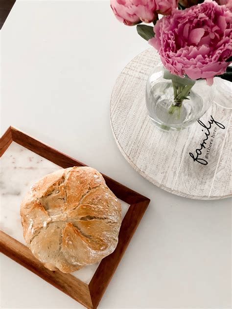 Easy Crusty Bread Recipe_9543