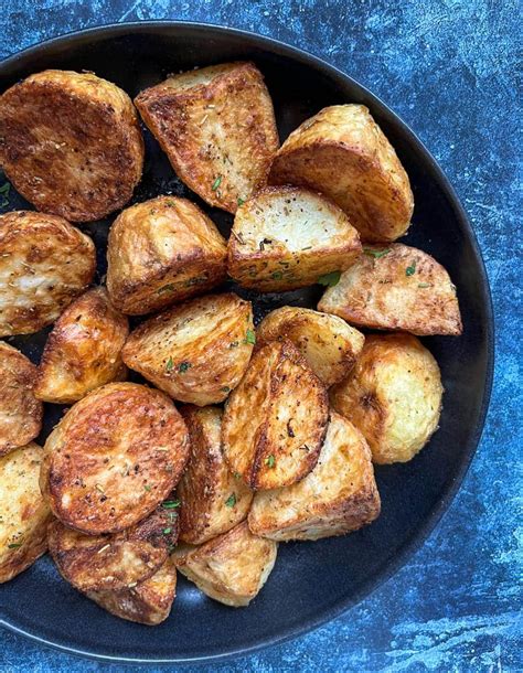 Air Fryer Roast Potatoes - Something Sweet Something Savoury