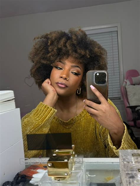 Zaynah Bear - Zaynah Bear added a new photo.