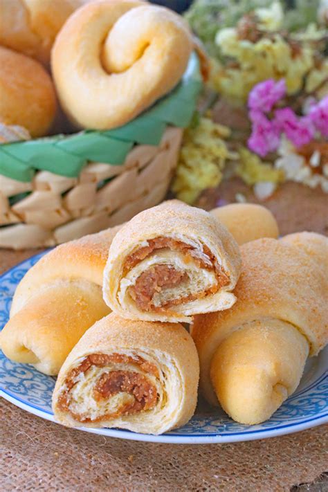 Easy Homemade Piaya - Foxy Folksy Pinoy Recipes