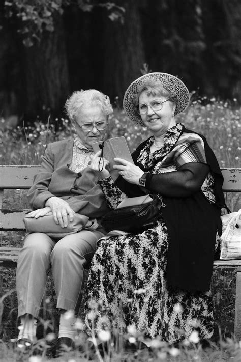 Full+Bush+Women Photos, Download The BEST Free Full+Bush+Women Stock