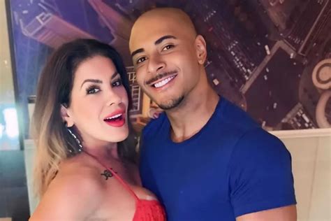 Bruna Ferraz Dando O Cuzao