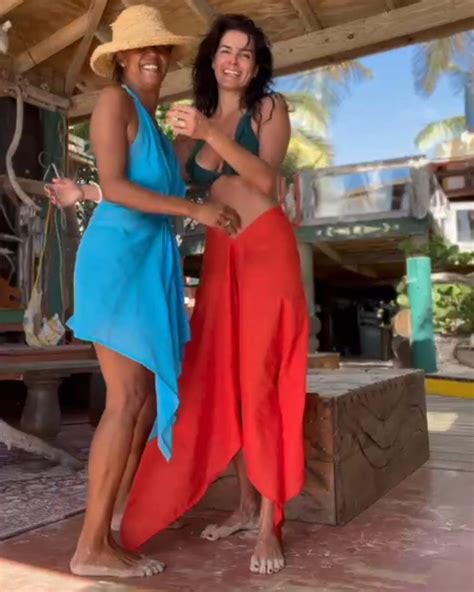 The best Angie Harmon feet pictures 🤩