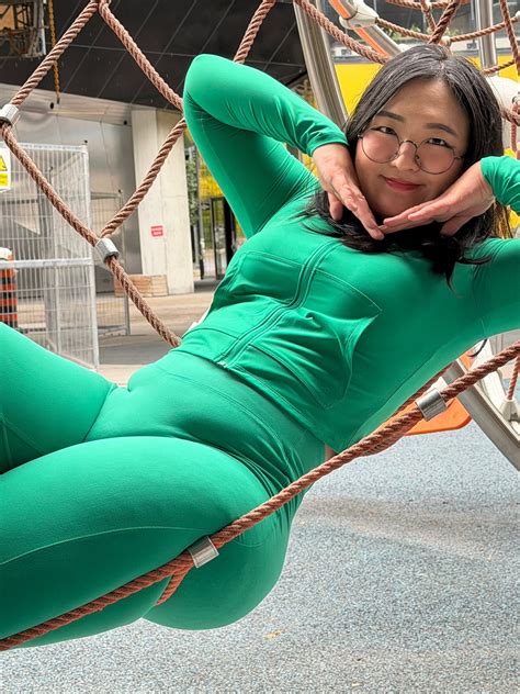 Aroomi Kim - Aroomi Kim added a new photo.