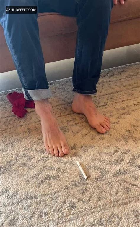 JESSE POSEY Feet - AZNudeFeet Men