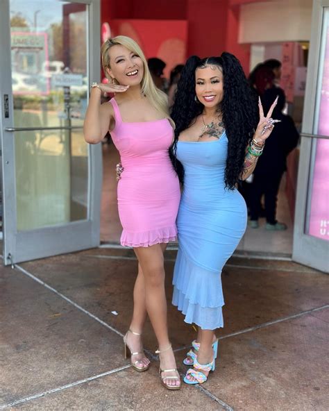 Itslovelymimi27 - Itslovelymimi27 added a new photo.