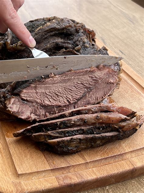 Slow Cooker Beef Shin - Kitchen Gadgets Club