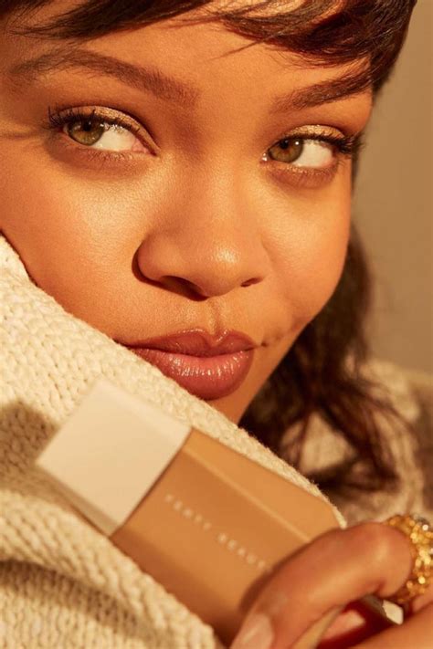 Rihanna Fenty Beauty Eaze Drop Blurring Skin Tint | Hypebae