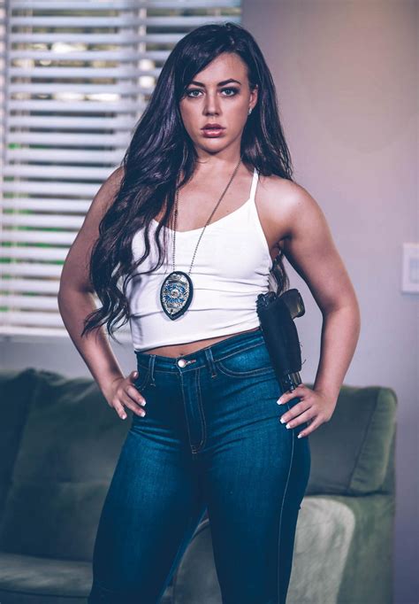 Whitney Wright | eroticlesbian