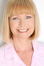 Claire Howard | Elliott Brown