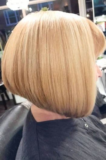 31 Gorgeous Hairstyles For Women Over 40 - The Hairstyle Edit