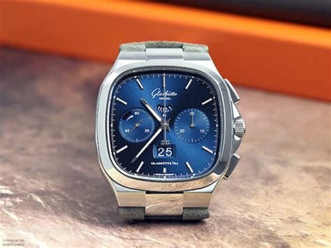 Обзор часов Seventies Chronograph Panorama Date с синим циферблатом от ...