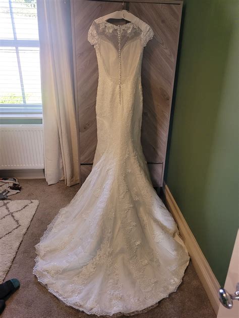 Phoenix Gowns Wedding Dress - Stillwhite