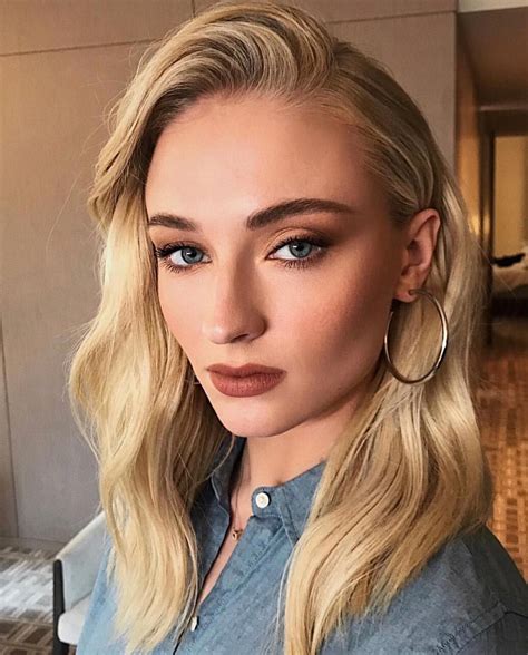 Sophie Turner Blonde Hair