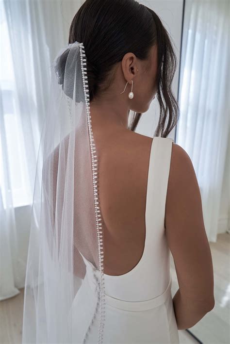 Modern wedding veils — Anna Campbell