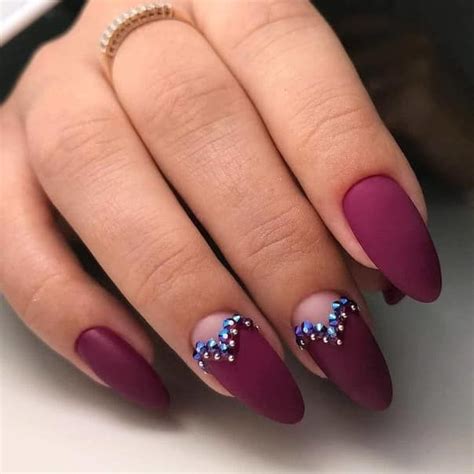 Stunning Holiday Nail Designs