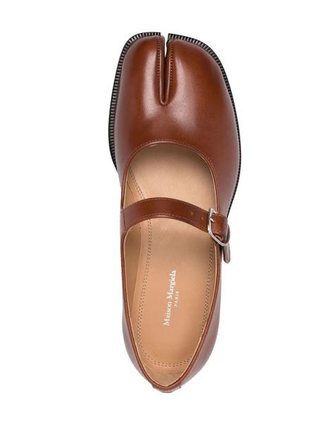 Maison Margiela Tabi Leather Mary-Jane Shoes - Farfetch