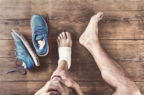 How to Train Through an Injury | Biolayne