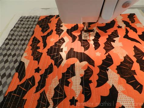 Quilted Tote Bag Tutorial & Pattern ~ DIY Tutorial Ideas!