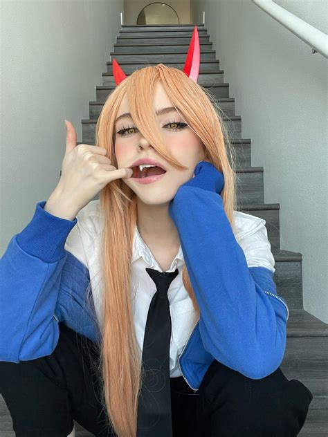 Mikasa and Hange from Attack on Titan cosplay both by BunnyGirlBree : r