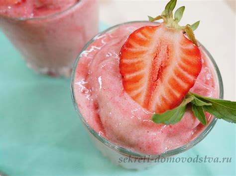 Мороженое из банана и клубники в домашних условиях