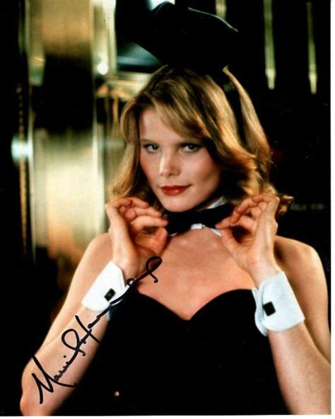 Mariel Hemingway Autographed 8x10 Star 80 Playboy Playmate Dorothy