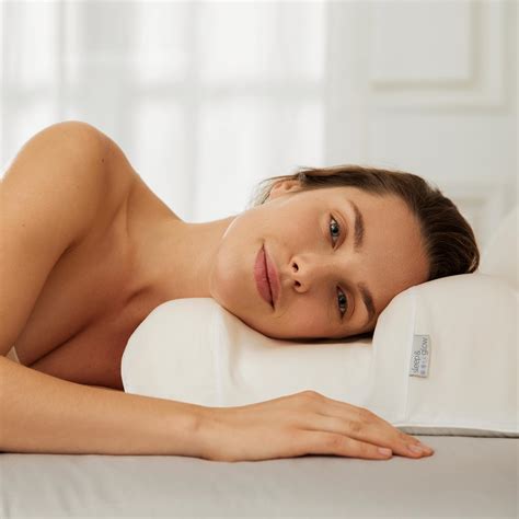 Amazon.com: NextSleep The Best Anti Wrinkle Side Sleeper Pillow, Anti