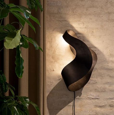 Ferm Living Oyster Kinkiet Czarny - Køb her!