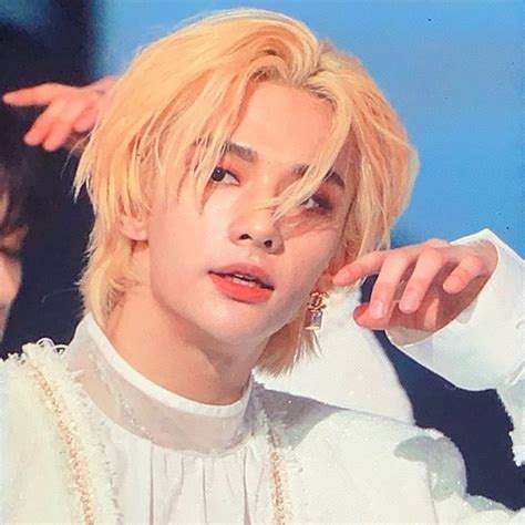 hyunjin  door stage blonde hair artofit