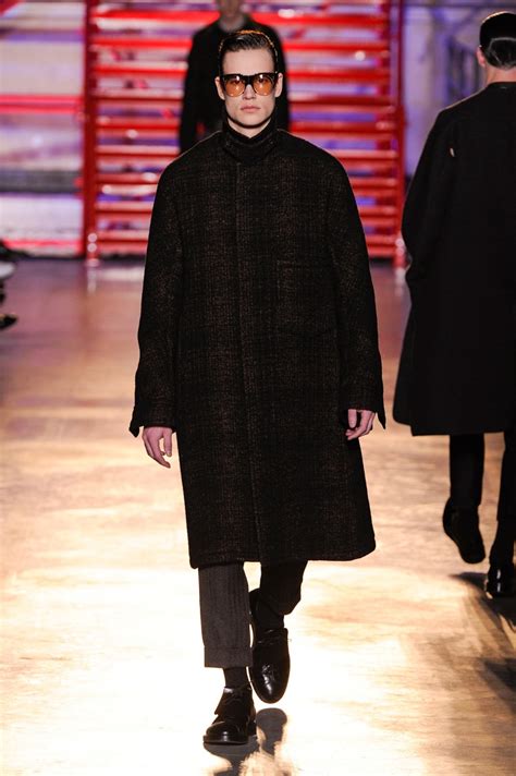 Cerruti Fall/Winter 2014 | Paris Fashion Week – The Fashionisto