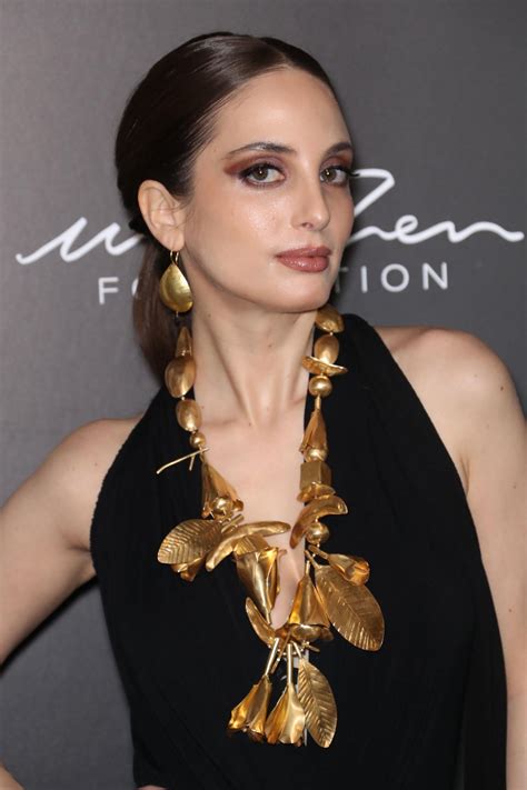 Alexa Ray Joel Outfits & Style Photos • CelebMafia