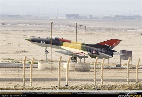 Blog de las Fuerzas de Defensa de la República Argentina: MiG-21 ...
