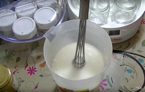 Йогурт в йогуртнице "Мулинекс" - пошаговый рецепт с фото на Повар.ру
