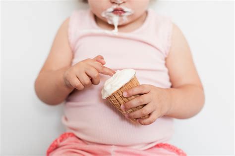 Как выбрать безопасное мороженое для ребенка: на что родителям обратить ...