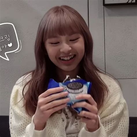 babymonster - introducing CHIQUITA icon in 2023 | Cute couples ...