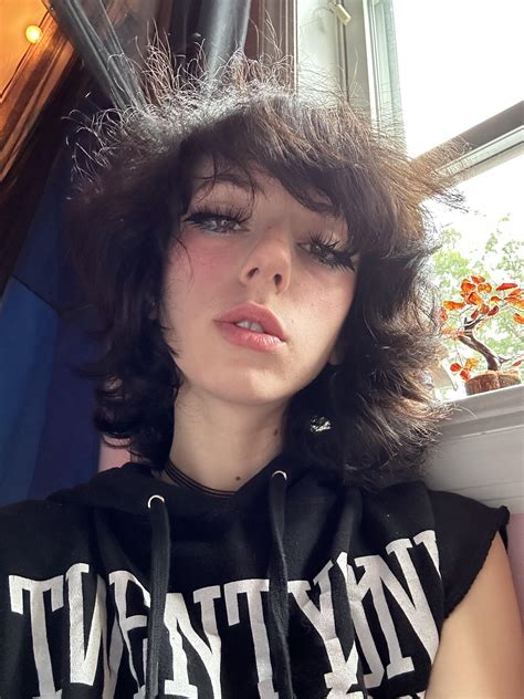 Grad pic and my grad dress (: : r/femboy