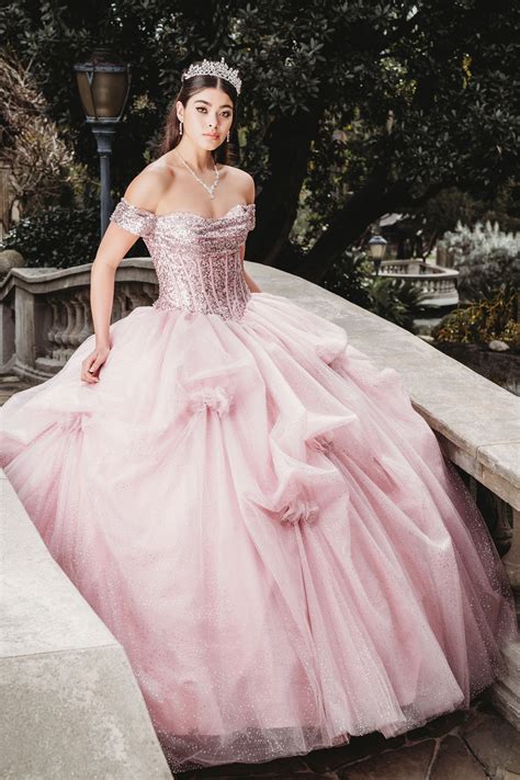 Quinceañera Dress Store | Quinceañera Dress Shop | AmaBella